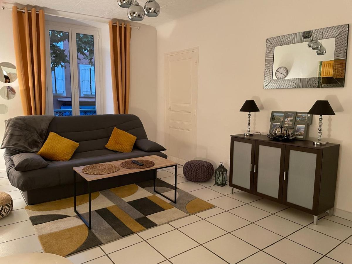 شقة T2 Plein Centre Au 1Er Etage Avec Parking Prive مييو المظهر الخارجي الصورة